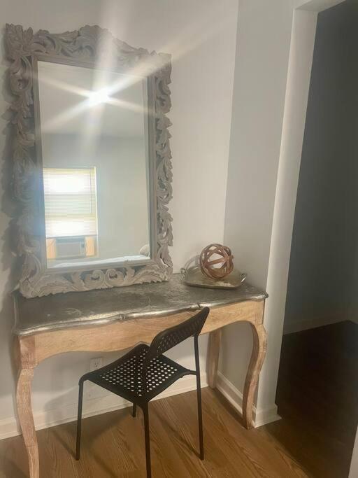 Casa Carmel 2br - Near Downtown & Ferndale *